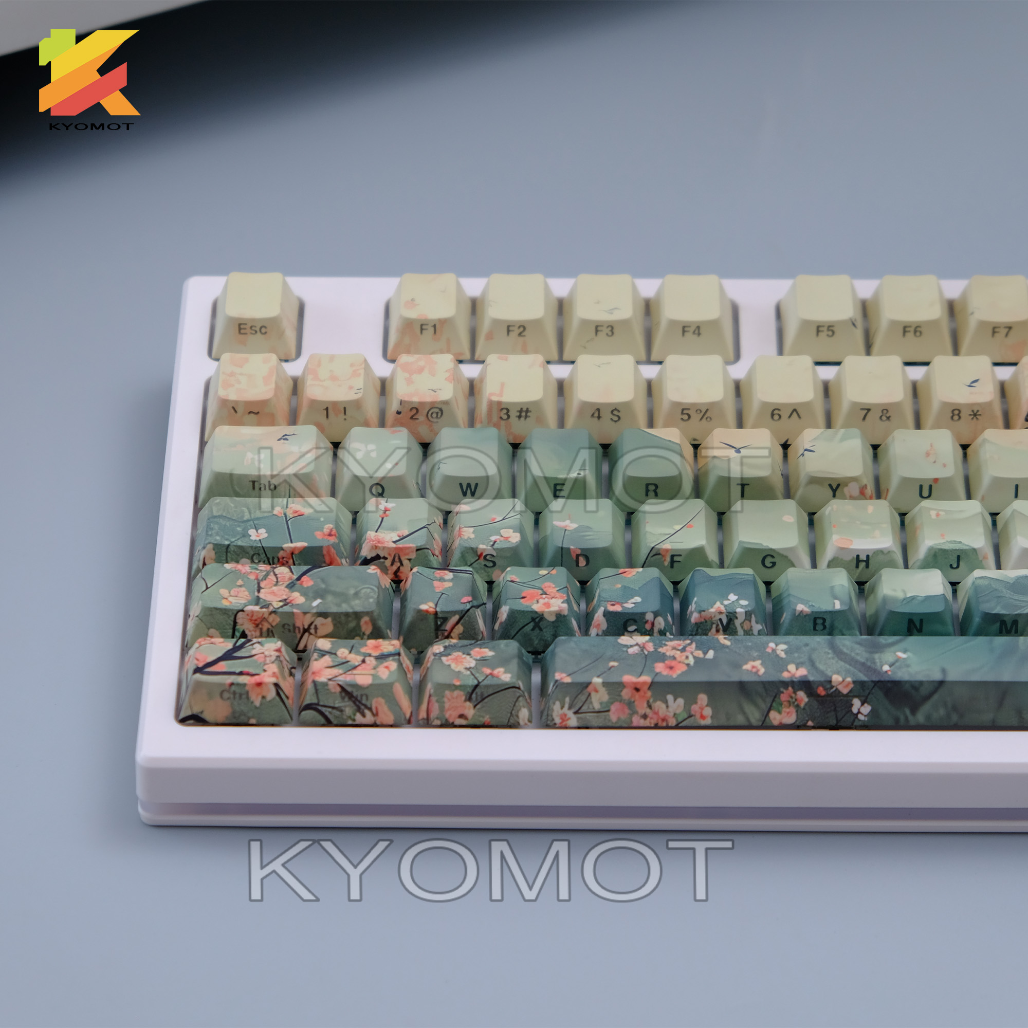 135 klawiszy / zestaw motyw ma – Ergonomic Keyboard Split Mechanical recenzja i cena