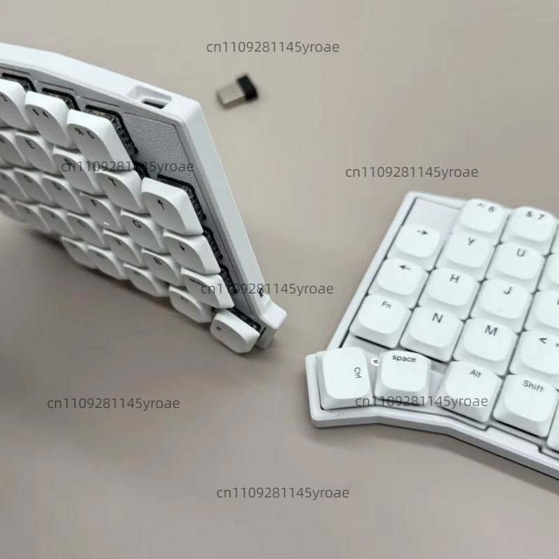 2.4G Bezprzewodowy, niskoprofi – Ergonomic Keyboard Split Mechanical recenzja i cena